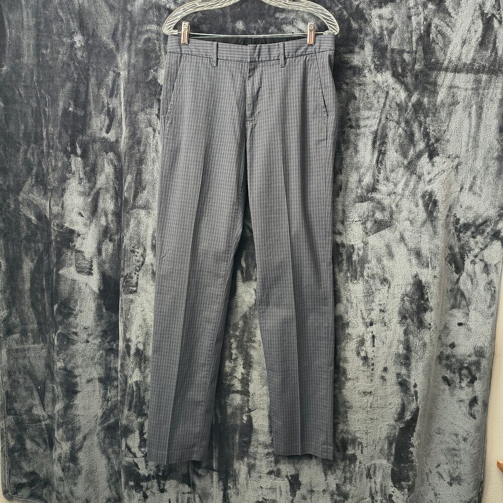 Bonobos Men's Thursday 30/34 slim Gray and Black plaid